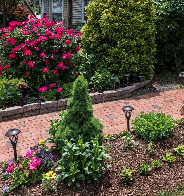 Residential Mulch Services Near Me South Dallas Turf & Supply